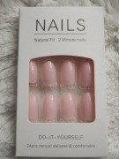 Tipsy/paznokcie press-on 