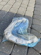 Wahacz górny przedni Alfa Romeo 159