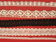 Koronka ozdobna biała PRL- szerokość 5 cm -5,8 m 