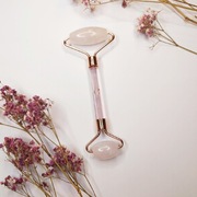 W7 Facial roller rose quartz masażer do twarzy z różowego kwarcu