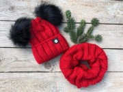 Komplet zimowy dwa pompony 