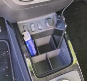 Przybornik Dacia Spring