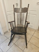 Fotel bujany, drewniany