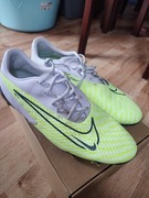 Buty piłkarskie Nike Phantom GX Academy FG/MG