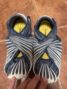 Buty bearfoot skarpety, bardzo wygodne 42