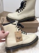 Buty Dr Martens beżowe Old school y2k glany
