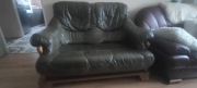 sofa skórzana z wykończeniem debowym
