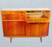 Kredens bufetowy z duńskibego drewna tekowego lata 60 vintage TRANSPORT