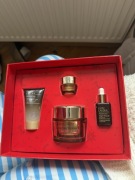 Zestaw kosmetyków Estee Lauder