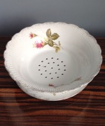 WAWEL porcelanowy durszlak ociekacz + talerzyk Róża