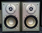 Kolumny Eltax stan bdb 2szt z maskownicami i nowymi kablami.