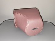 Skórzany Pokrowiec Na Aparat Nikon CB N-22000 Różowy Jak Nowy