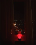 Miła transparentna lampka IKEA serduszko