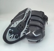 Buty rowerowe do jazdy na rowarze rozm. 43