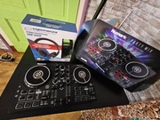 Konsola do tworzenia muzyki 