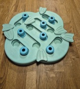 Puppy Hide N'Slide Level 2 - zabawka edukacyjna dla szczeniaka