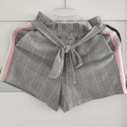 Sinsey krótkie eleganckie materiałowe spodenki w kratkę xs 