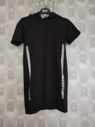 Czarna sukienka Guess