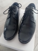 Buty komunijne r. 33