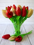 Tulipany glamour. Złoto i czerwień.