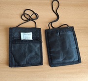 MOCNA SASZETKA PASZPORTÓWKA  ETUI NA DOKUMENT NA SZYJĘ 7 KIESZONEK 