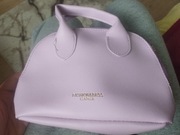 Nowa nieużywana mała torebka damska dla dziewczynki kosmetyczka liliowa 