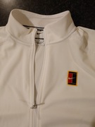 Nike Performance NIKE COURT HERITAGE - Bluza rozpinana rozmiar M, biała.