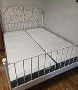 Stylowa rama łóżka Ikea Leirvik 