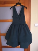 Sukienka butelkowa zieleń rozkloszowana Loola 36 