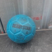 Piłka ręczna plażowa                