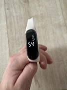 Opaska sportowa z ekranem dotykowym