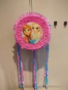 Piniata Frozen  elsa kraina lodu różowo niebieska 