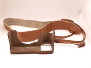 MrStone Leather  Half Case z paskiem do Sony 7R4