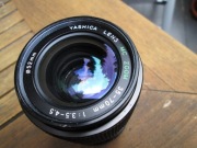 YASHICA  ZOOM 70-210 / 3,5-4,5