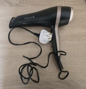 Suszarka Remington czarna w stanie 100% sprawna - sprzedana