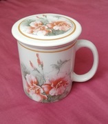 kubek z zaparzaczem i pokrywką ozdobny Ustroń Zdrój 340ml róże