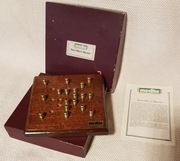 Nine Men's Morris Medite vintage młynek starożytna gra planszowa drewno