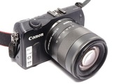 Canon EOS M + 15-55mm - wysoka jakość, niewielkie wymiary 