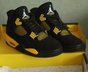 Jordan 4 Retro Thunder