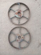 Stare koła metalowe ozdoba wózek grill loft zestaw