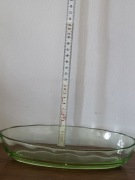Zielona śledziarka PRL – szklany półmisek vintage – 21 cm