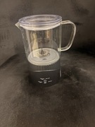 Elektryczny spieniacz do mleka