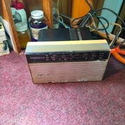 Radioodbiornik Dominika tranzystorowy dla miłośników kolekcjonerstwa.