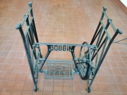 Stolik pod maszynę do szycia, Bobbin, Vintage, stan bardzo dobry.