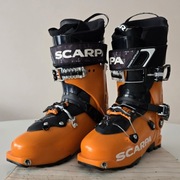 Buty skiturowe GARMONT