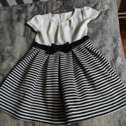 Sukienka dziecięca 13 zł 92 cm