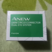 Avon Anew podwójny krem redukujący cienie pod oczami