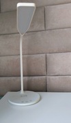Lampka z funkcją bezprzewodowowego ładowania telefonu i 3 kolorami światła.