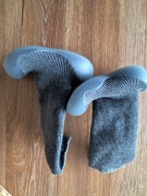 nowe buty skarpety z gumową podeszwą antypoślizgową długość 12,5 cm