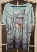 Koszulka Damska w kwiaty Niebieska 2XL-3XL